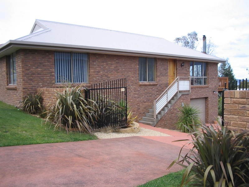 6 Chatterton Court, Claremont TAS 7011