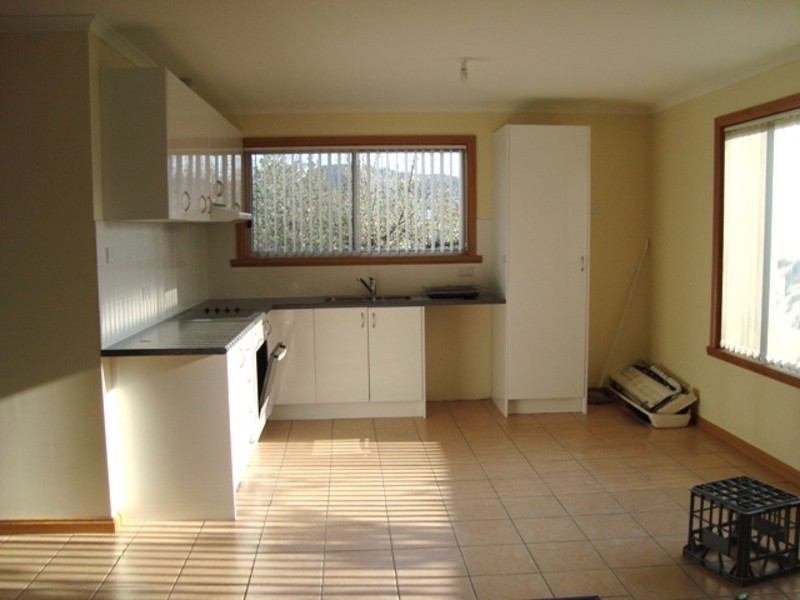 2/13 Bayswater Road, Moonah TAS 7009