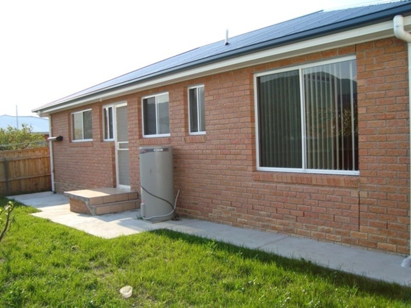 2/13 Bayswater Road, Moonah TAS 7009