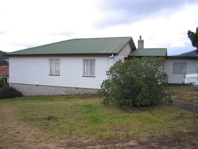 172 Cambridge Road, Warrane TAS 7018