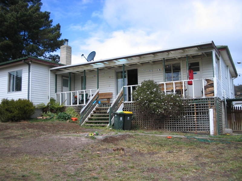 172 Cambridge Road, Warrane TAS 7018