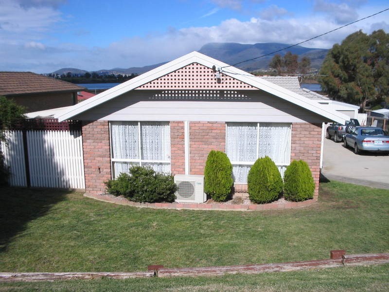 111 Jetty Road, Old Beach TAS 7017