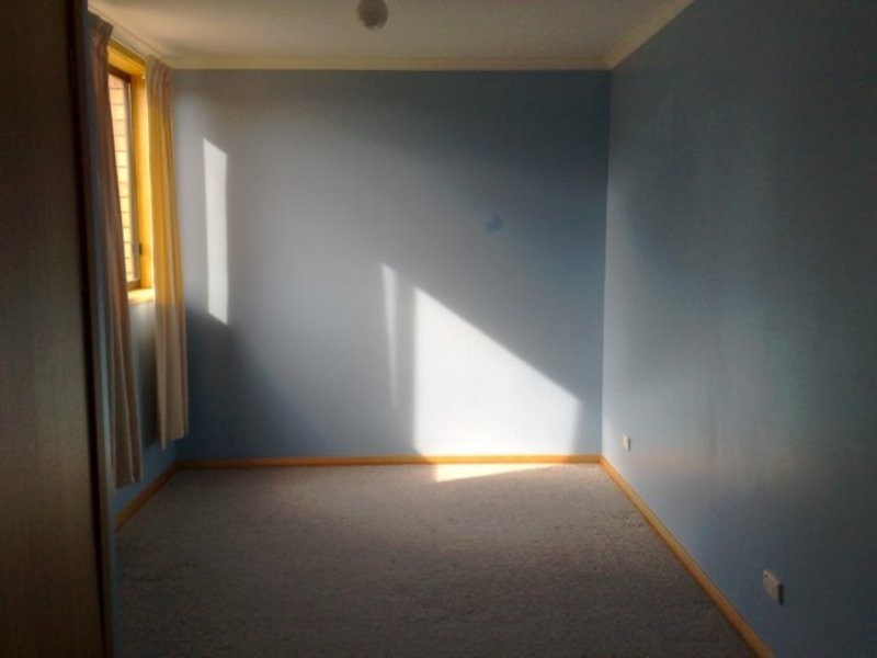 2/26 Walgett Place, Glenorchy VIC 3385