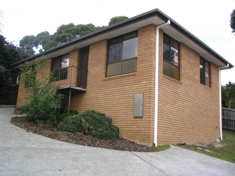2/10 Longley Court, Glenorchy TAS 7010