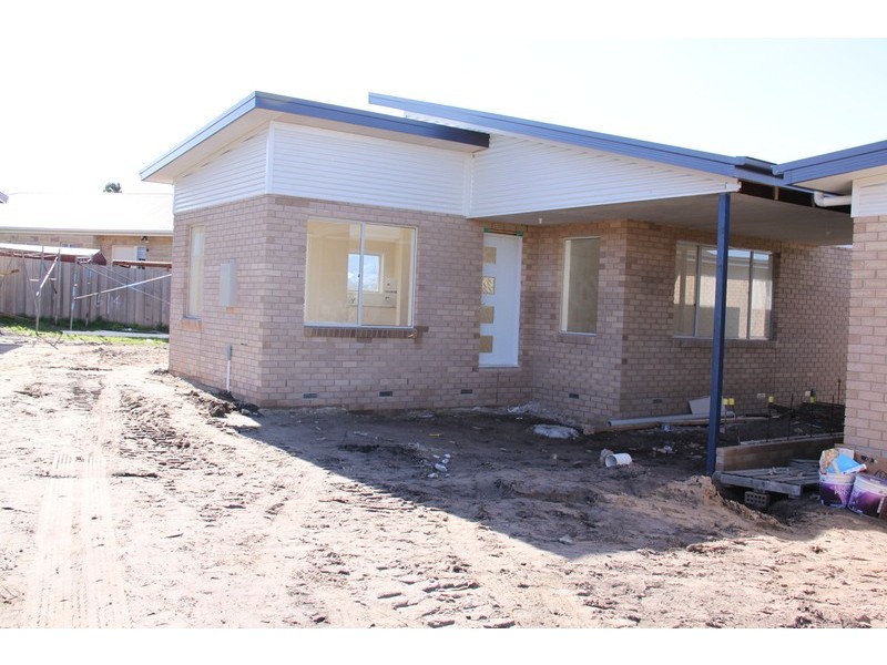 Unit 2/17 Lucas Place, Brighton TAS 7030