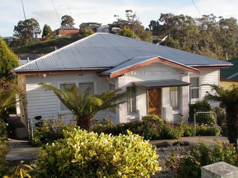 121 Pottery Road, Lenah Valley TAS 7008