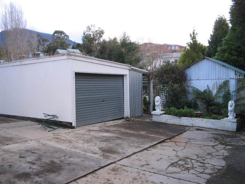 121 Pottery Road, Lenah Valley TAS 7008