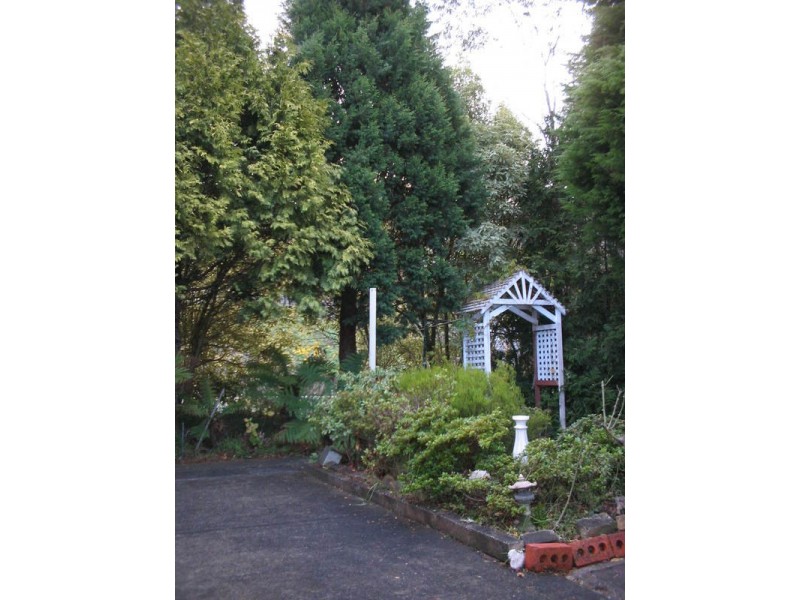 121 Pottery Road, Lenah Valley TAS 7008