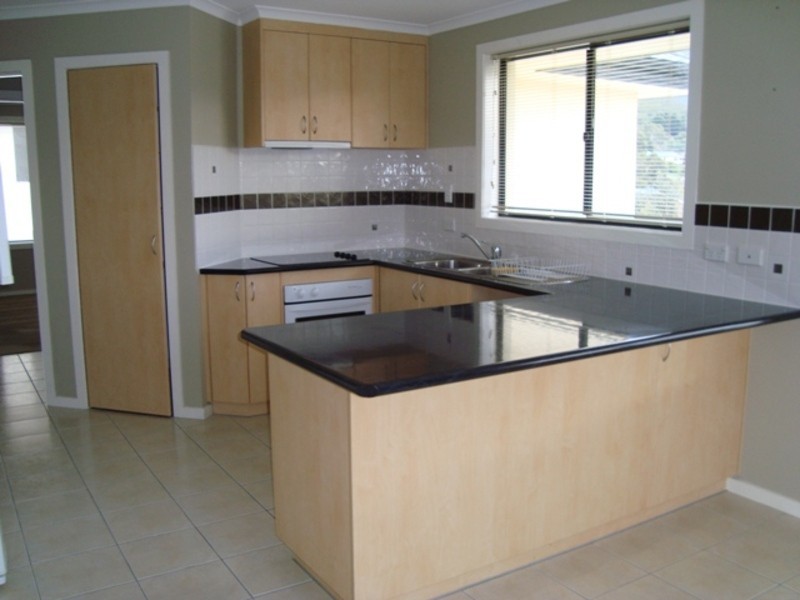 2/15 Shirley Boulevard, Lenah Valley TAS 7008