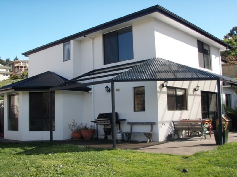 69 Ruth Drive, Lenah Valley TAS 7008