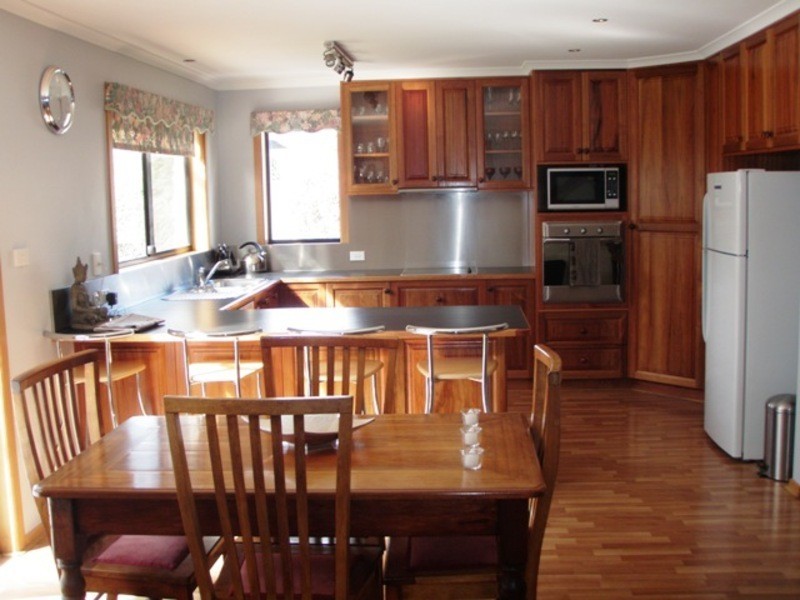 69 Ruth Drive, Lenah Valley TAS 7008