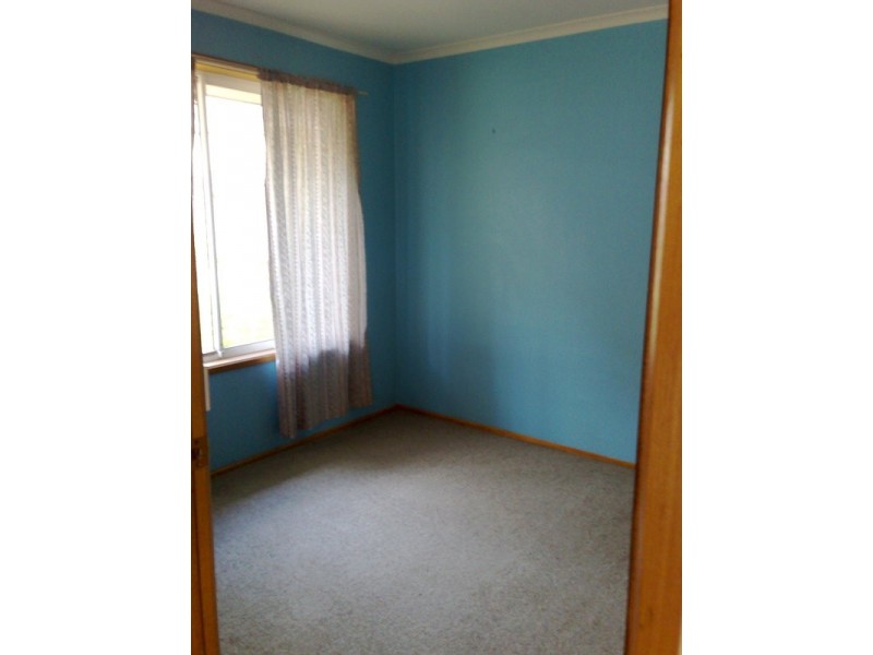 3/3 Rina Court, Glenorchy TAS 7010