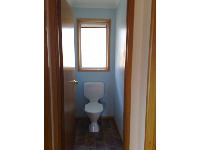 3/3 Rina Court, Glenorchy TAS 7010