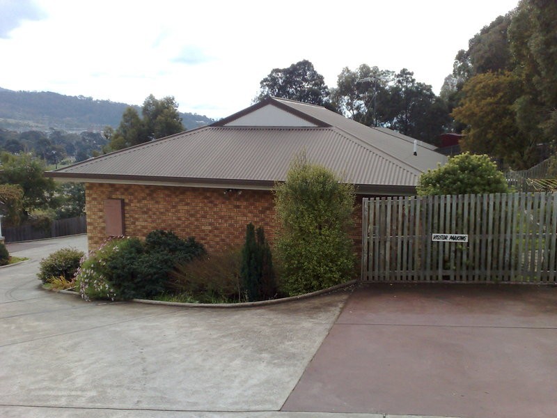3/3 Rina Court, Glenorchy TAS 7010