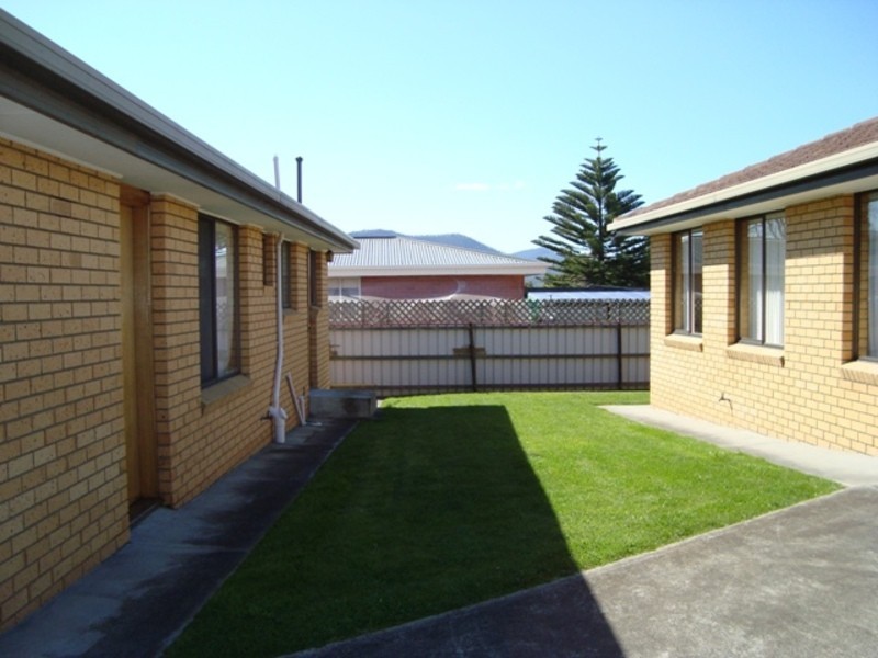1/23 Barret Street, Glenorchy TAS 7010