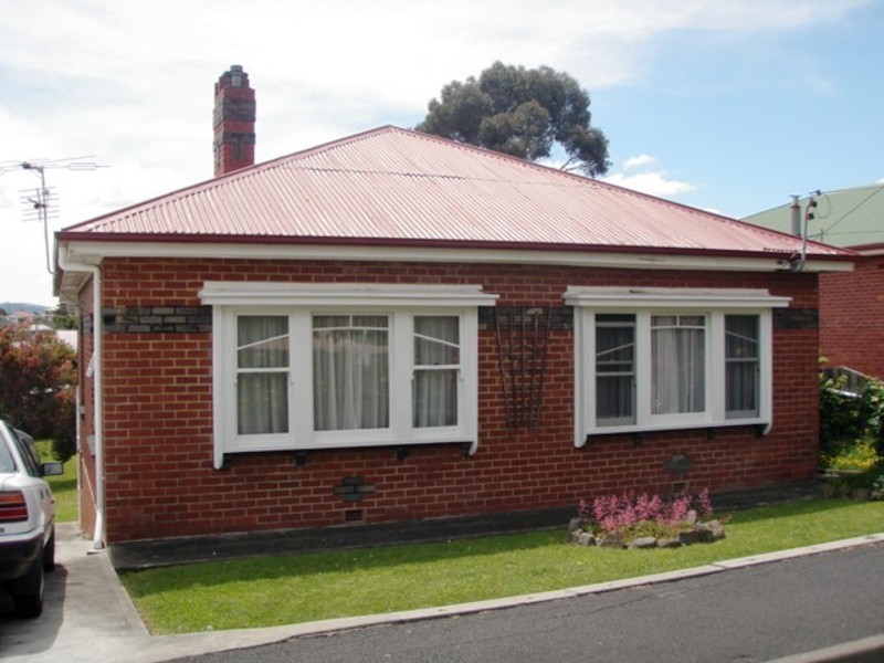 49 Clare Street, New Town TAS 7008
