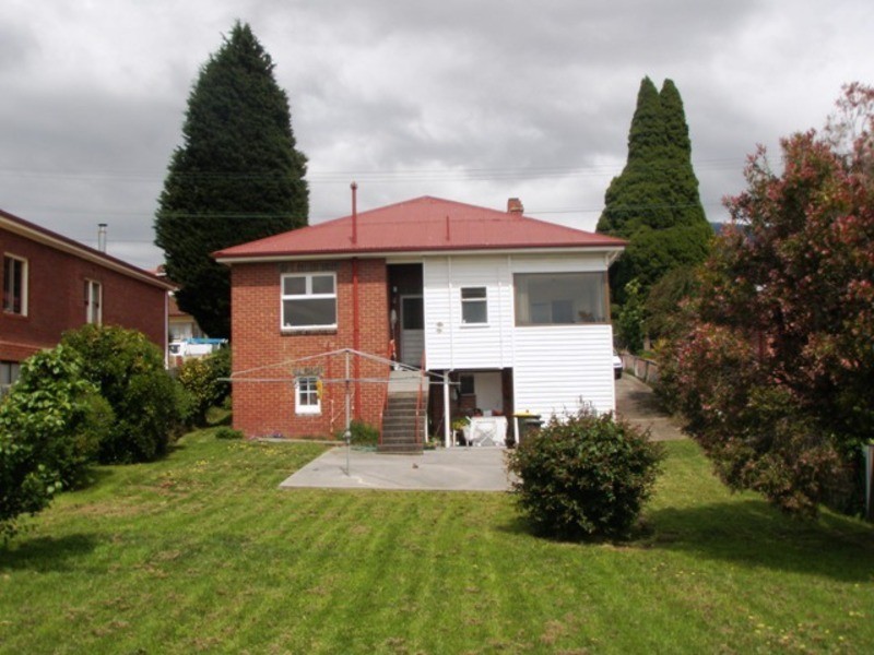 49 Clare Street, New Town TAS 7008