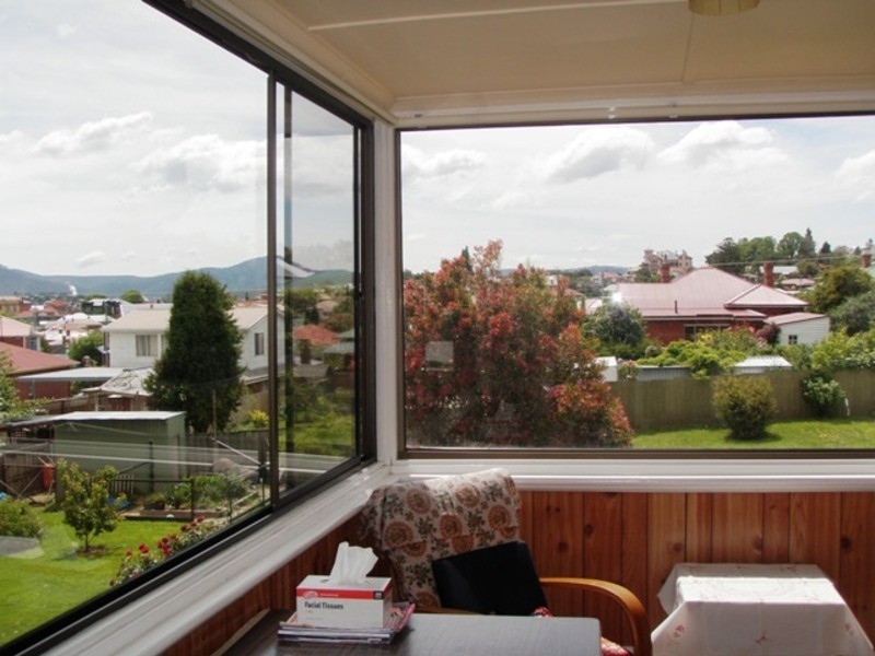 49 Clare Street, New Town TAS 7008