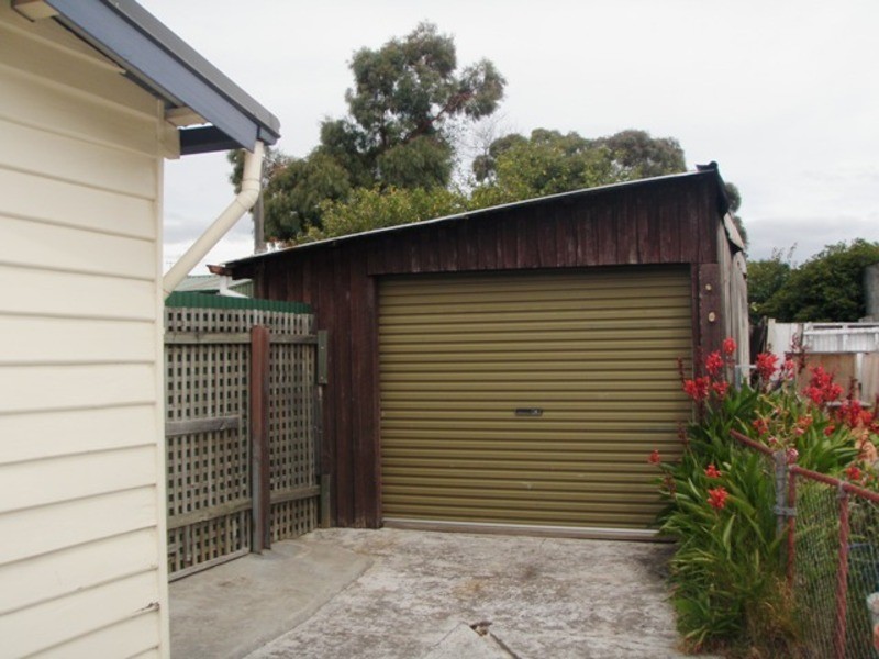 2/97 Hopkins Street, Moonah TAS 7009