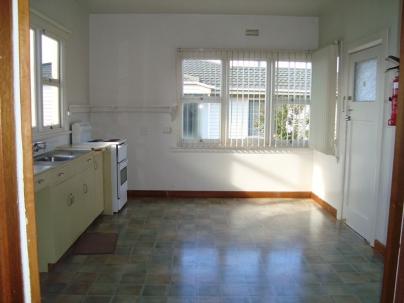 25 Topham Street, Rose Bay TAS 7015