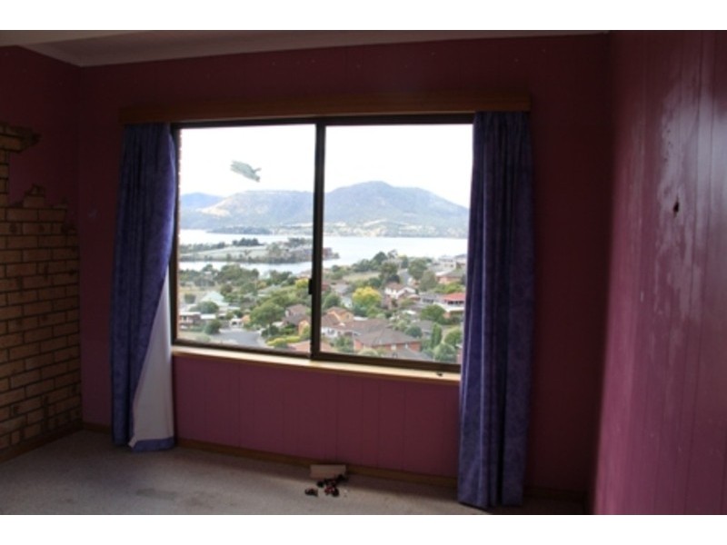 15 Nathan Street, Berriedale TAS 7011