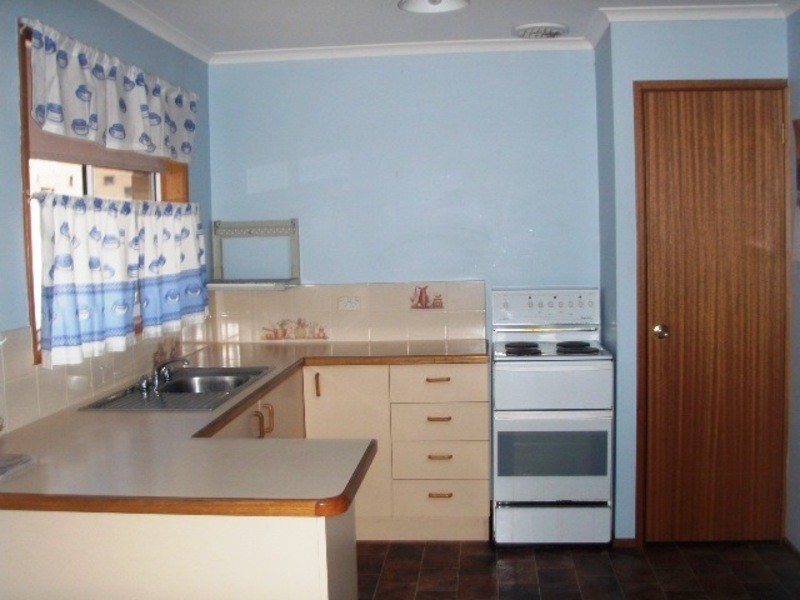 1/3-4 Rina Court, Glenorchy TAS 7010