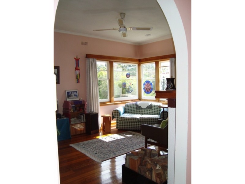 15 Pickard Street, Lenah Valley TAS 7008
