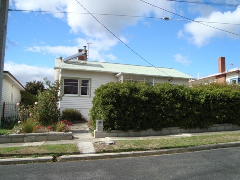 15 Pickard Street, Lenah Valley TAS 7008