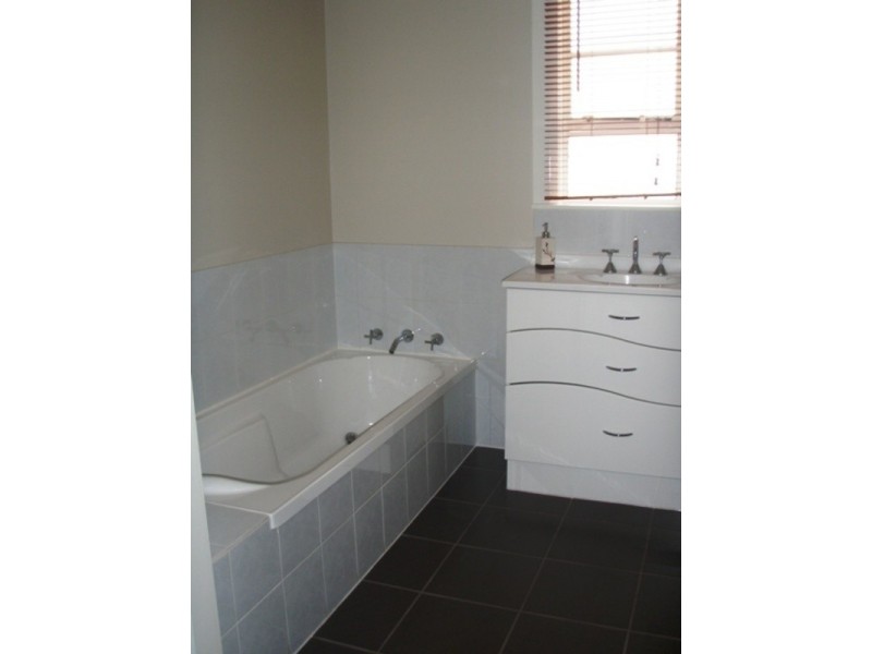 81 Charles Street, Moonah TAS 7009