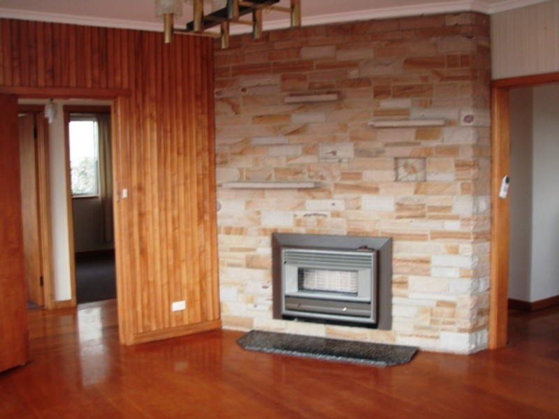 2/42 Corinda Grove, West Moonah TAS 7009