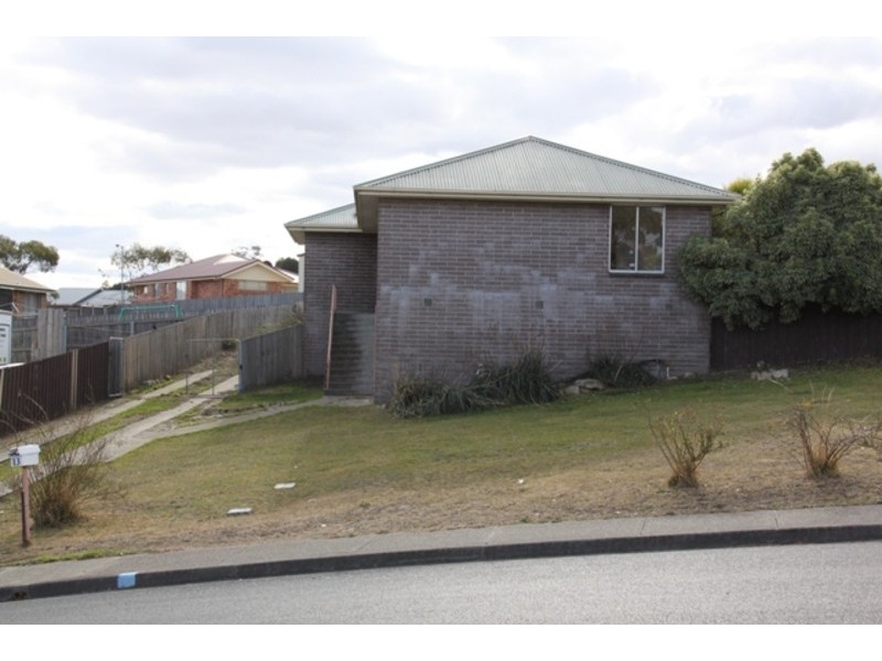 13 Deak Street, Gagebrook TAS 7030
