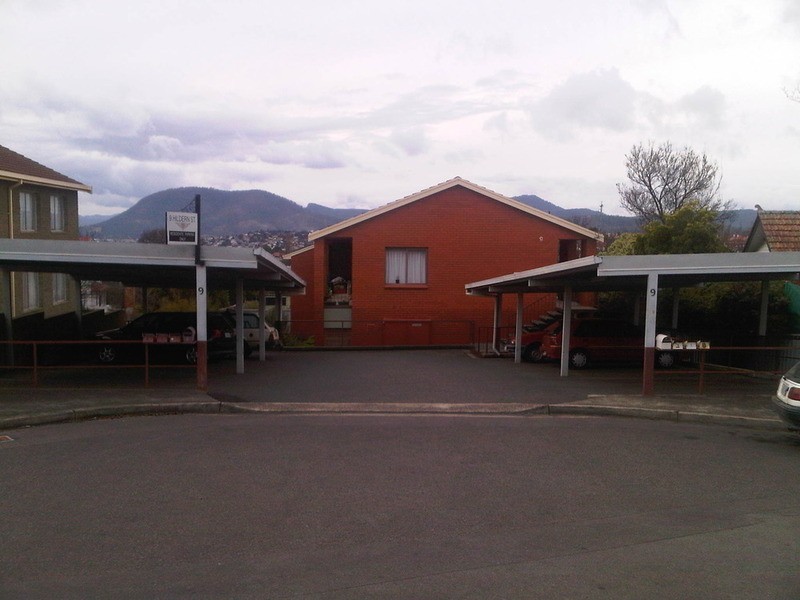 1/9 Hildern Street, New Town TAS 7008