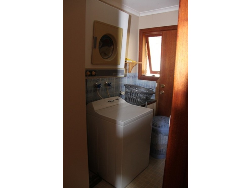 18 Chandos Drive, Berriedale TAS 7011