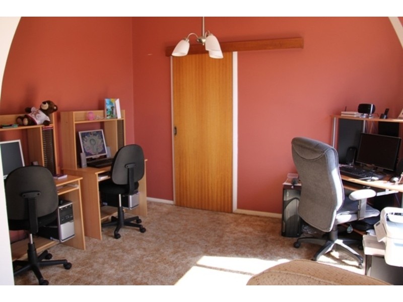 18 Chandos Drive, Berriedale TAS 7011