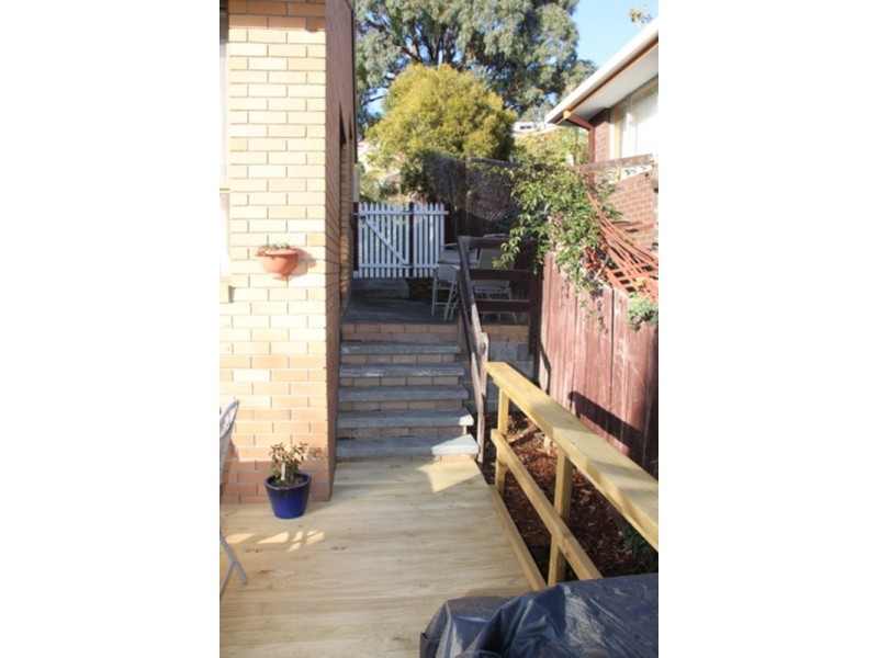 18 Chandos Drive, Berriedale TAS 7011