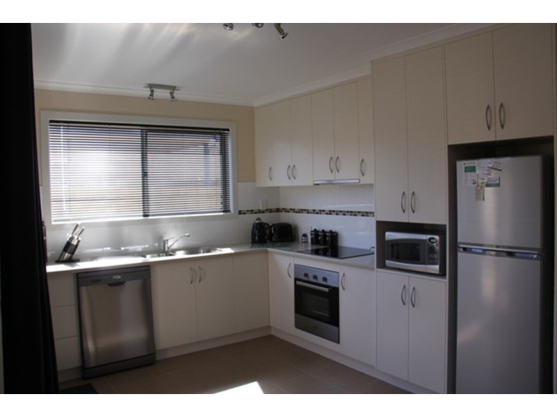 1/15 Lucas Place, Brighton TAS 7030