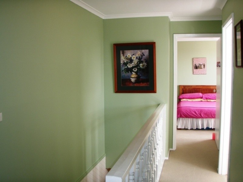 38 Susan Parade, Lenah Valley TAS 7008