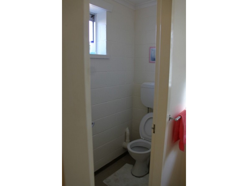 2/72 Ashbourne Grove, West Moonah TAS 7009