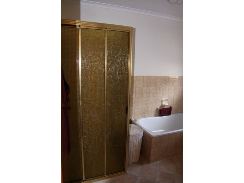 4/48a Barossa Road, Glenorchy TAS 7010