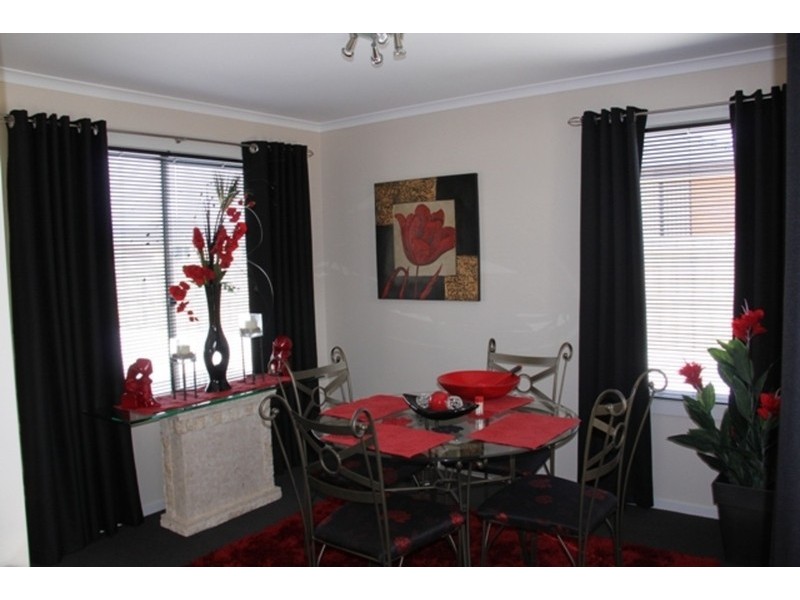 1/15 Lucas Place, Brighton TAS 7030