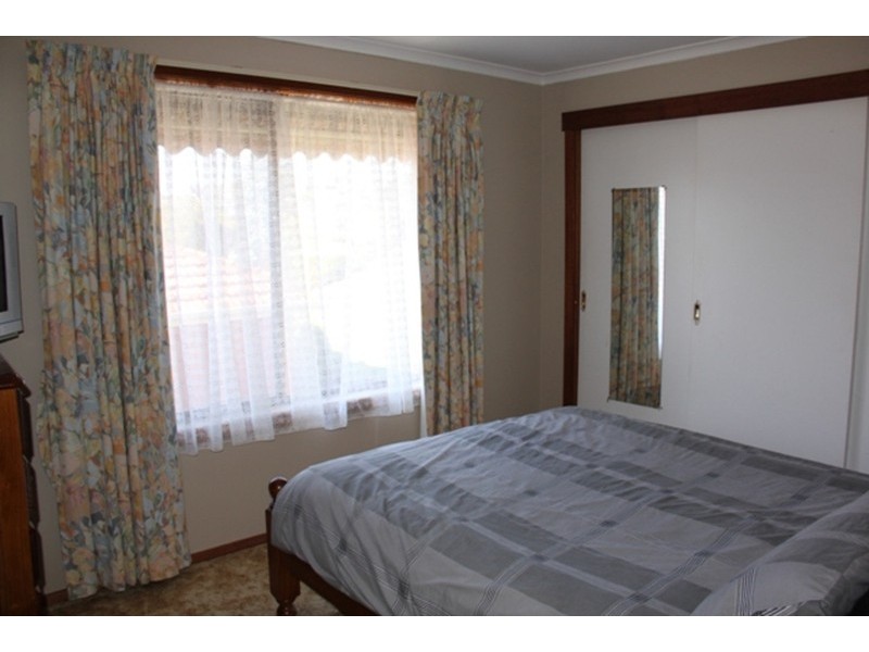 18 Chandos Drive, Berriedale TAS 7011