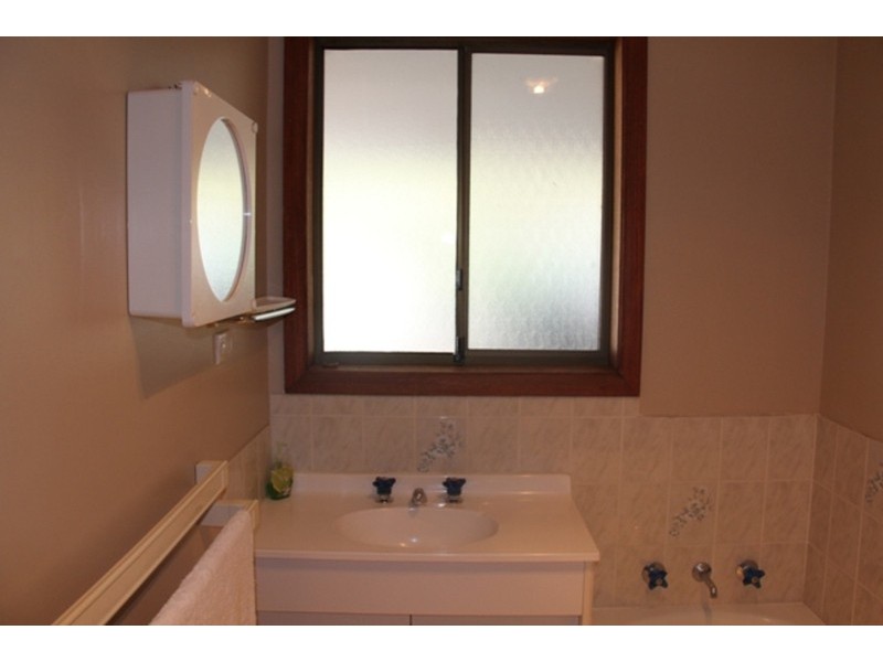 18 Chandos Drive, Berriedale TAS 7011