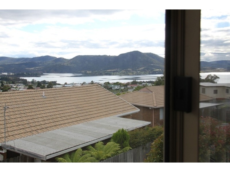 5/109 Berriedale Road, Berriedale TAS 7011