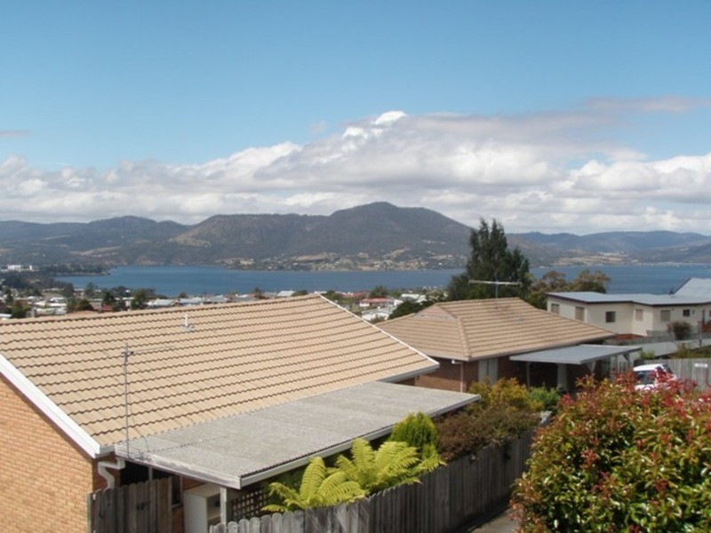 5/109 Berriedale Road, Berriedale TAS 7011