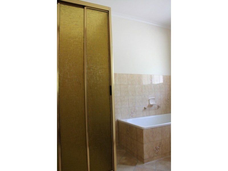 4/48a Barossa Road, Glenorchy TAS 7010