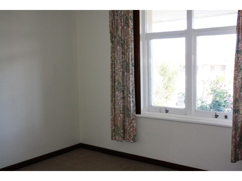 Unit 1/8 Ashbolt Crescent, Lutana TAS 7009