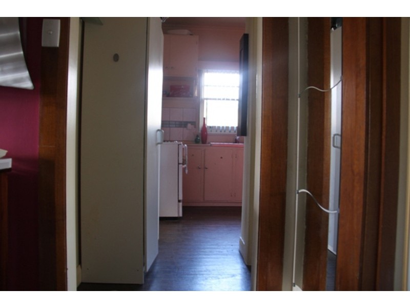 8 Sherwood Road, West Moonah TAS 7009