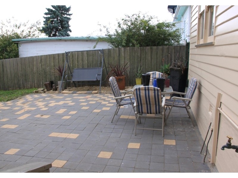 8 Sherwood Road, West Moonah TAS 7009