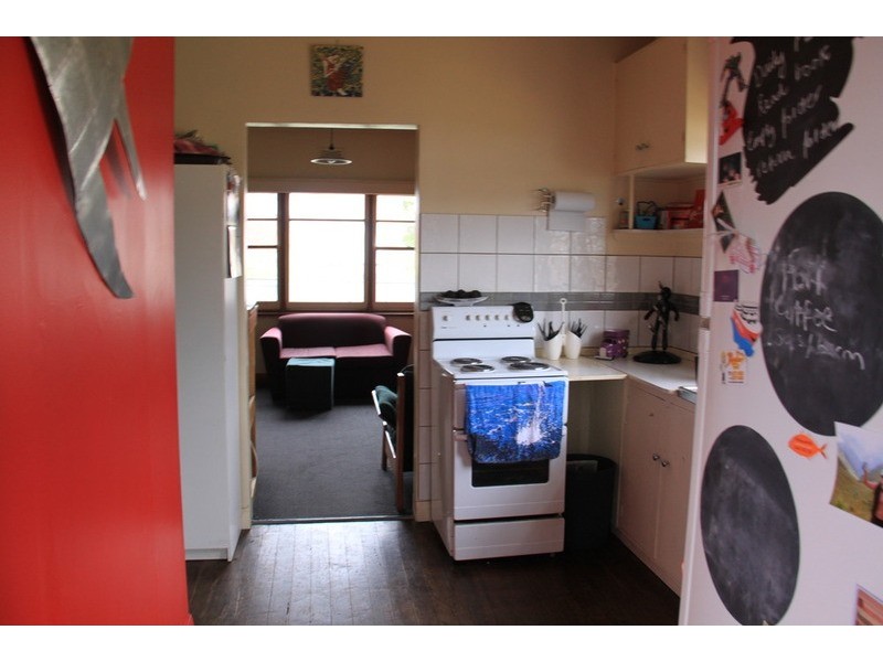 8 Sherwood Road, West Moonah TAS 7009