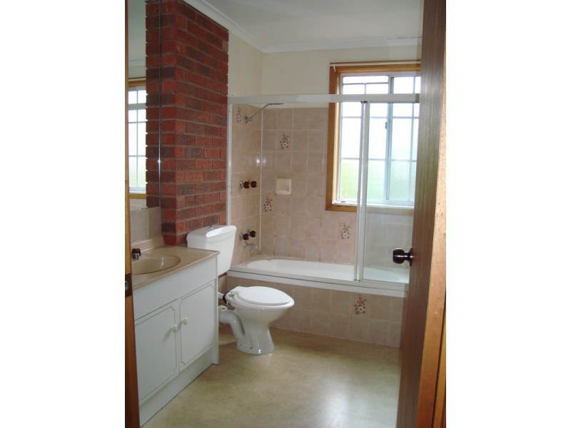 2/4 Quayle Street, Sandy Bay TAS 7005